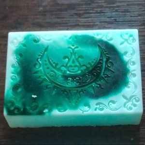 Mistletoe Homemade Goat Milk Soap